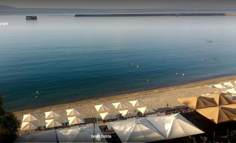 Hotel Ostria Kalamata Exterior photo